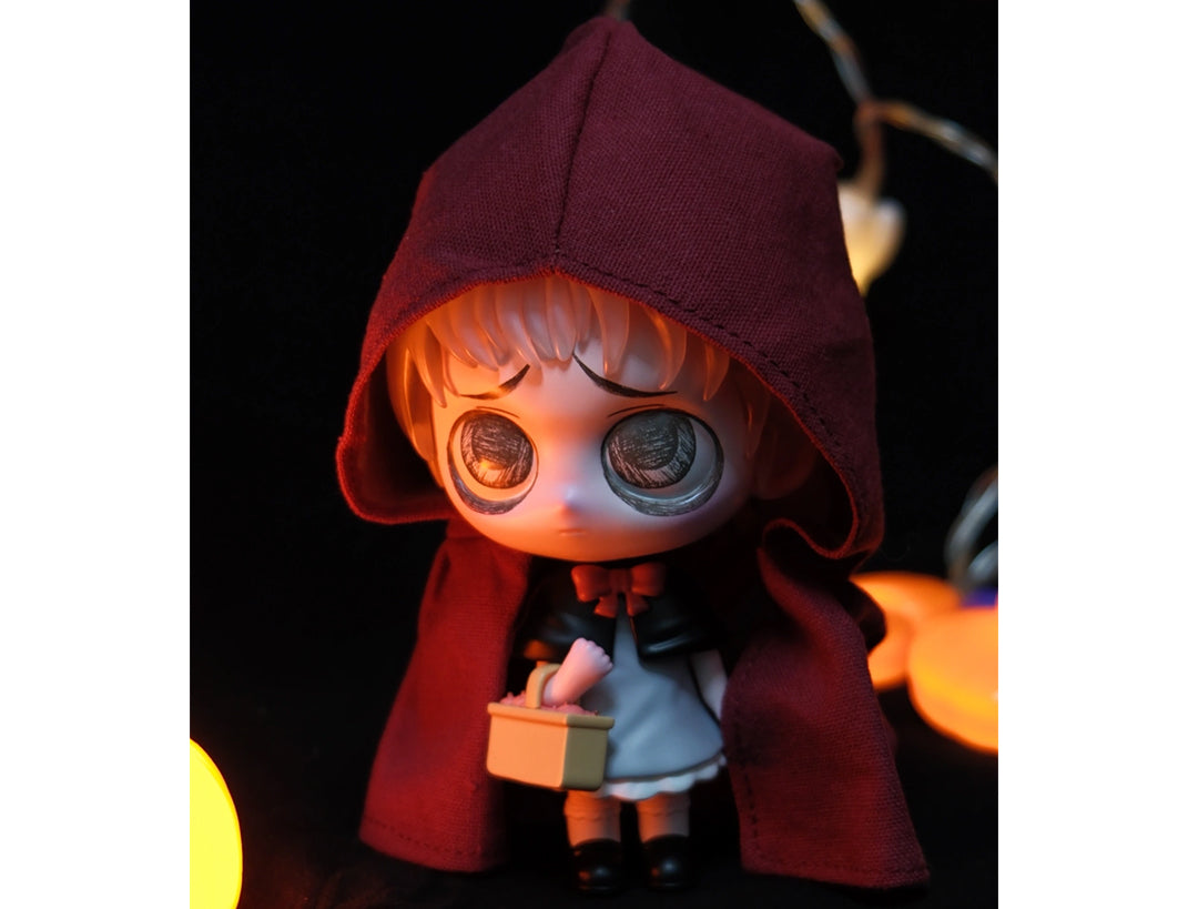 KiKi Little Red Riding Hood