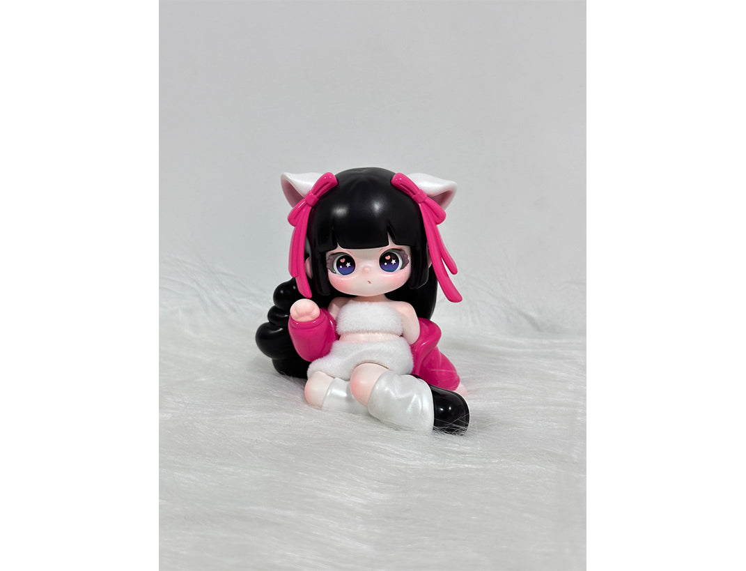 Liita White Peach Meow